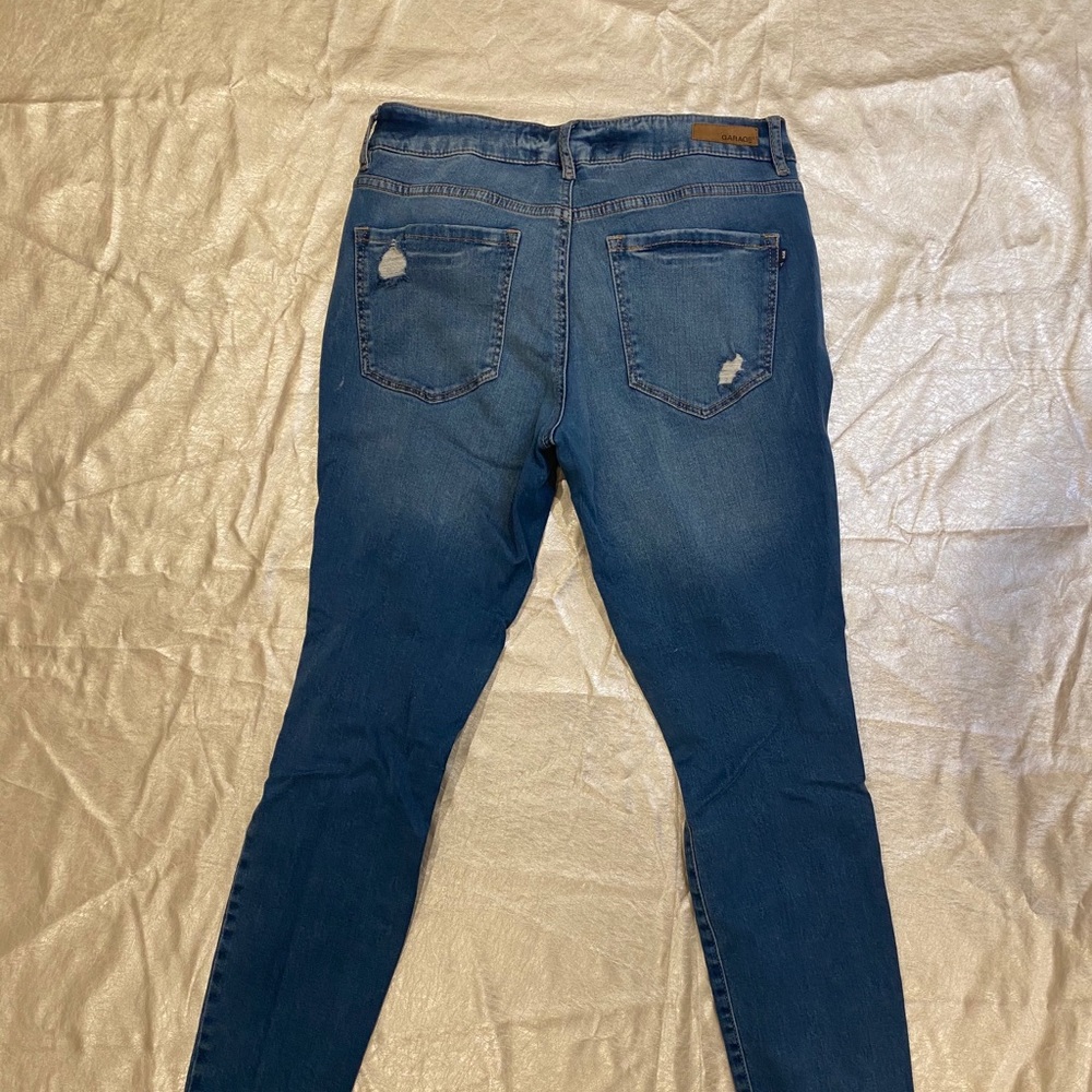 Jeans - Picture 3 of 5